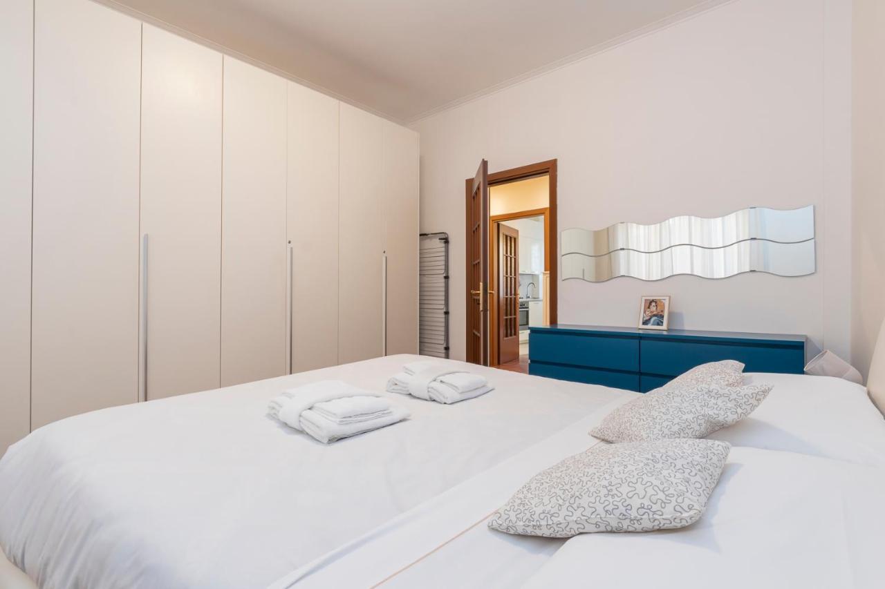 Appartamento Casa Samy - Sesto SG a due passi da Sesto Rondò - Battisti Sesto San Giovanni Esterno foto