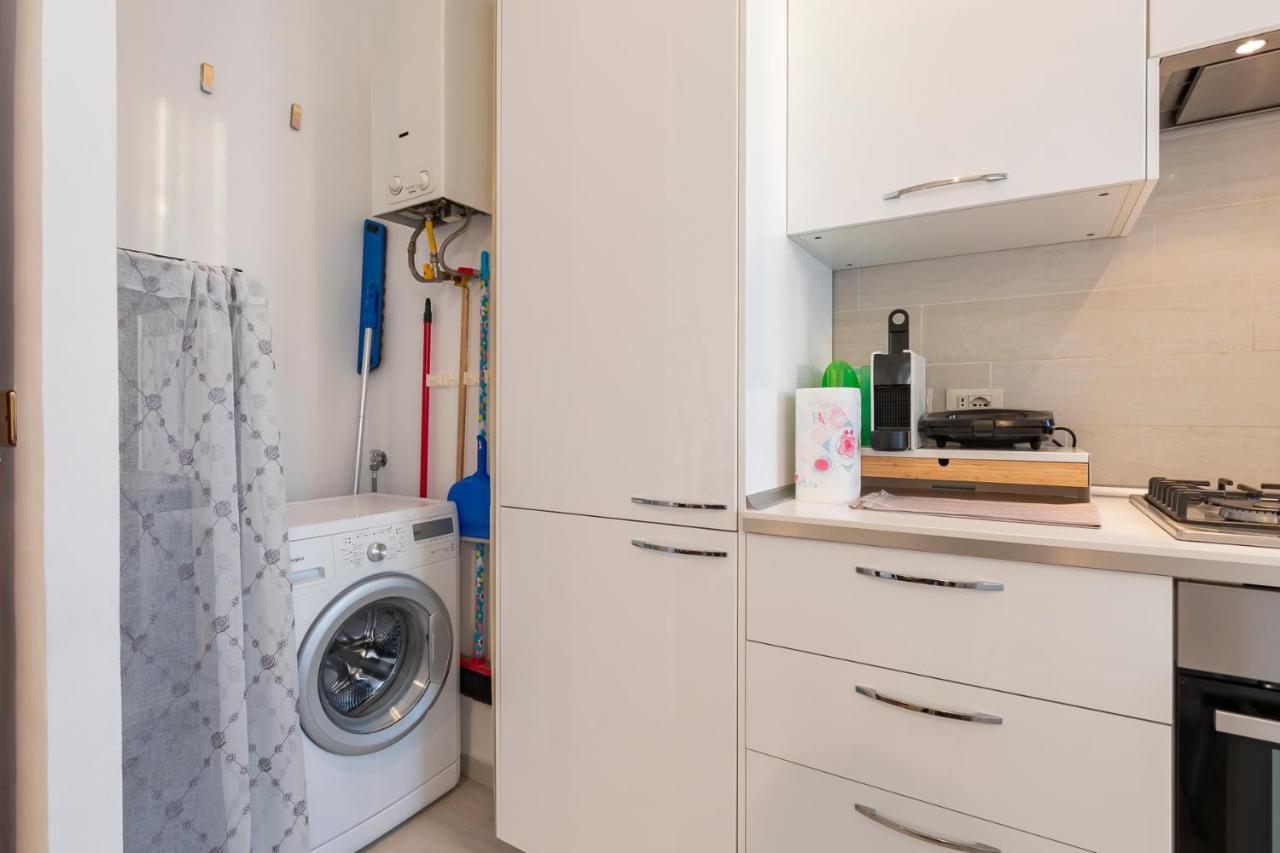 Appartamento Casa Samy - Sesto SG a due passi da Sesto Rondò - Battisti Sesto San Giovanni Esterno foto