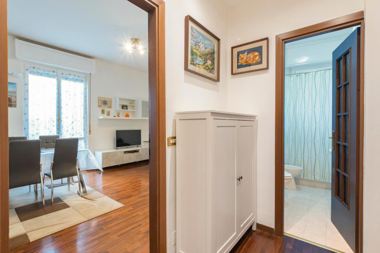 Appartamento Casa Samy - Sesto SG a due passi da Sesto Rondò - Battisti Sesto San Giovanni Esterno foto
